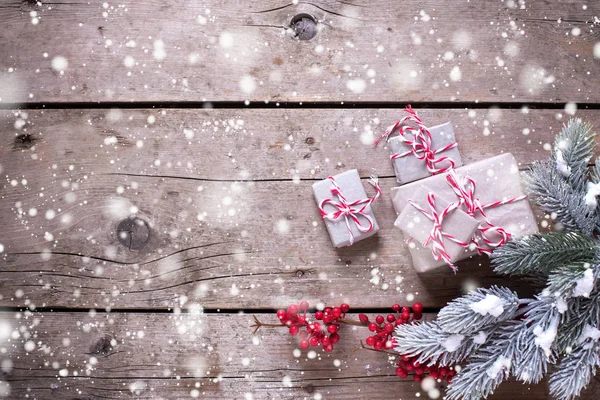 Presentes de Natal embrulhados — Fotografia de Stock