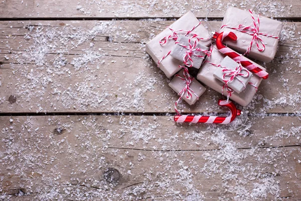 Presentes de Natal embrulhados — Fotografia de Stock