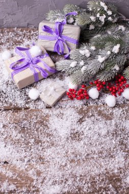 Hediye ile farklı kutular