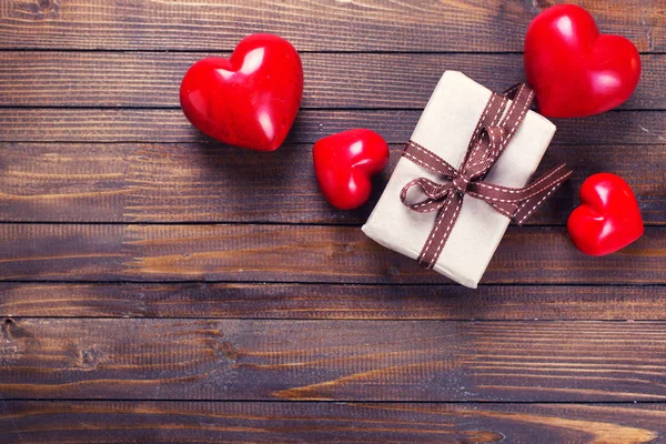 Gift box with present — Stock Photo, Image