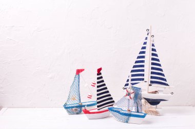 Dekoratif ahşap tekneler