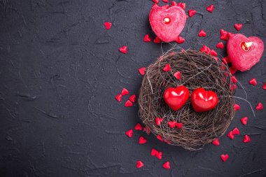 Kalpleri nest ve mumlar