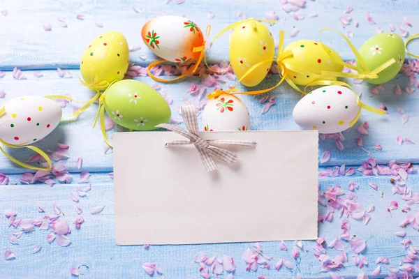 Bright Easter eggs  and empty tag — Stock Photo, Image