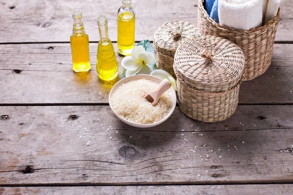 Garrafas com óleo de aroma essencial — Fotografia de Stock