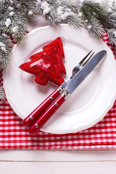 Kerst tafel dekken. — Stockfoto