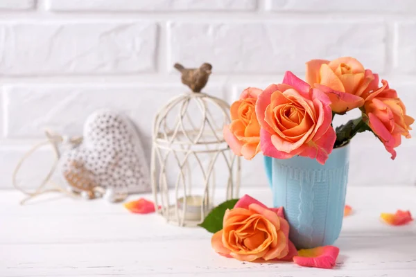 Fresh Orange Roses Blue Cup Heart Ans Candle White Wooden — Stock Photo, Image