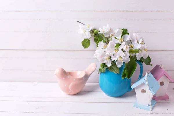 Spring Easter Background Apple Tree Flowers Pitcher Easter Bird Two — Stock Photo, Image