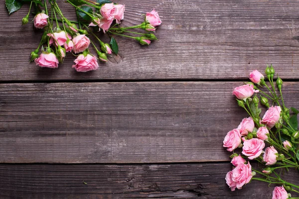 Grens Van Zacht Roze Rozen Bloemen Vintage Houten Achtergrond Bloemen — Stockfoto