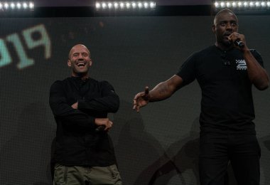 Köln, Almanya - 28 Haziran 2019: Idris Elba ve Jason Statham, Fast & Furious Hobbs & Shaw 'ın Ccxp Köln' deki son film fragmanının dünya prömiyeri.