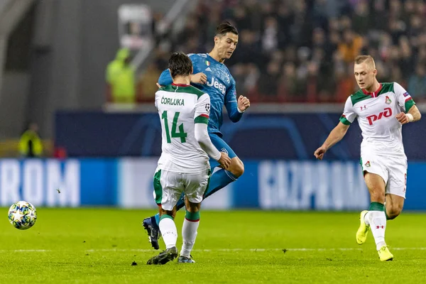 Moskova, Rusya -, 06.11.2019: Uefa Şampiyonlar Ligi maçı Rzd Arena, Lokomotiv (Moskova) Juventus (Torino))