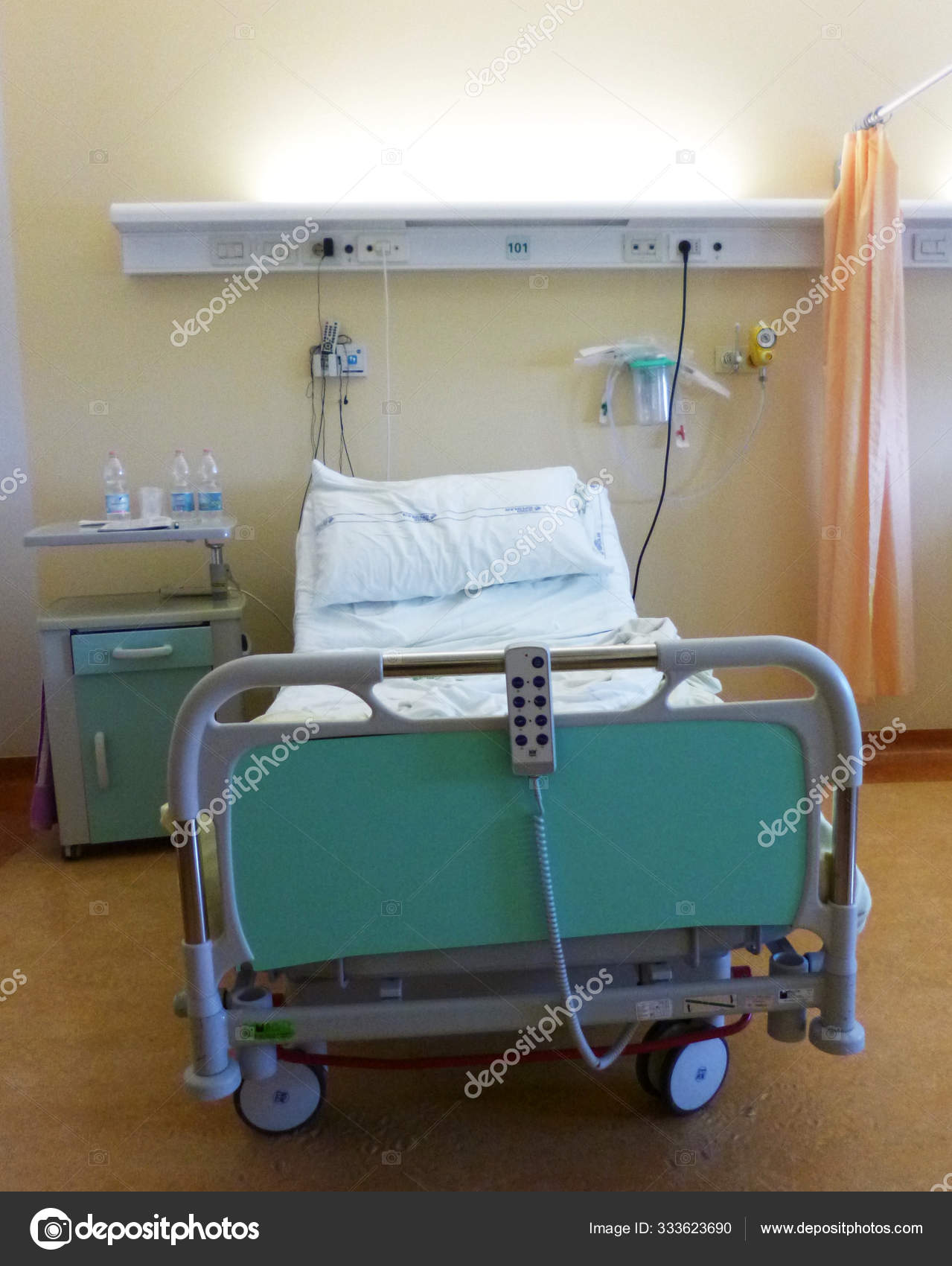 Bolonia Italia Octubre 2019 Sala Hospital Lista Para Pacientes Concepto