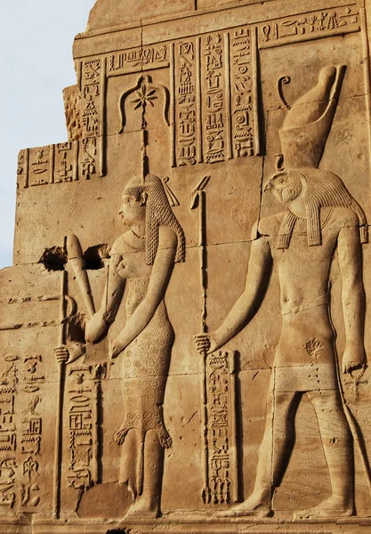 Antiguos Hieroglifos Egipcios Dentro Del Templo Kom Ombo Egipto — Foto de Stock