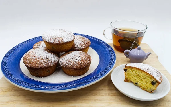 Dessert Con Muffin Sul Tavolo Legno — Foto Stock