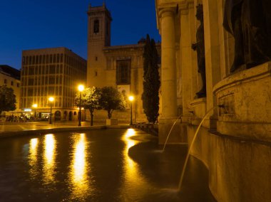 Valencia 'daki Plaza ve Del Patriarca Müzesi