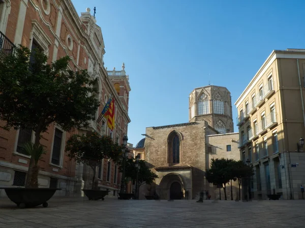 Perspective to the cathedral in Valencia — Stock Photo, Image