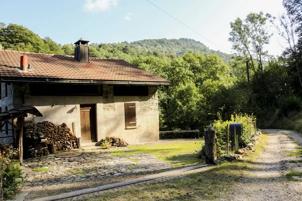 Holiday home in the woods on the trail of wonders, canton Ticino