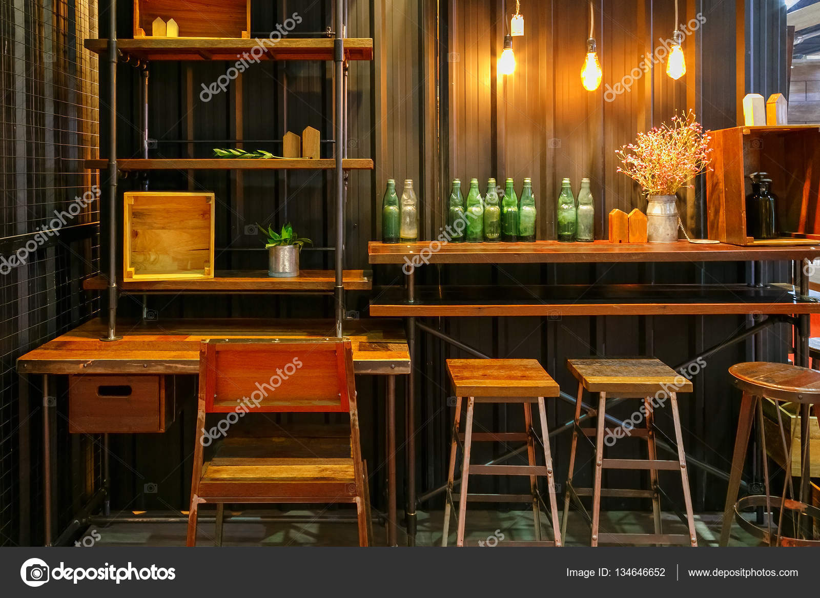 Bar i stołek dekoracje — Zdjęcie stockowe © cowardlion #134646652