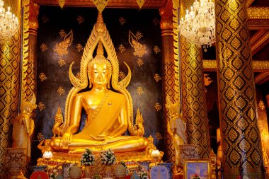 Phra Phuttha Chinnarat Buda resim Tapınağı'nda Wat Phra Si Rattana Mahathat, Phitsanulok, Tayland