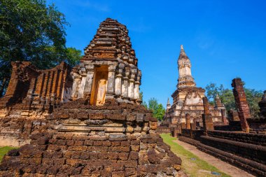 WAT Chedi Jet Thaew Satchanalai tarihi park, Unesco Dünya Mirası Tayland.