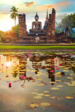 WAT Mahathat Tapınağı'nda Sukhothai Tarih Parkı, Unesco Dünya Mirası Tayland