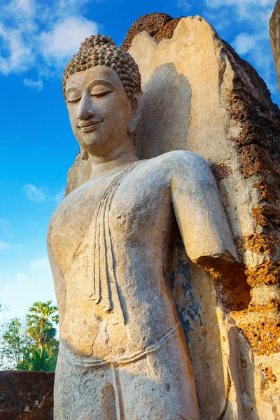 Wat Phra Si Rattana Mahathat - Chaliang at Si Satchanalai Historical Park, a UNESCO World Heritage Site in Thailand — Stock Photo, Image