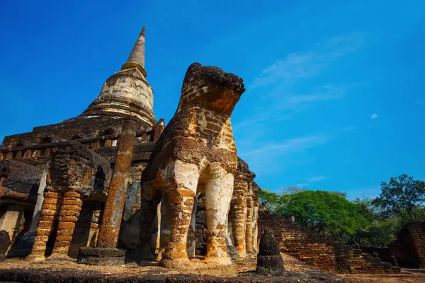 WAT Chang Lom tapınakta Si Satchanalai Tarih Parkı, Unesco Dünya Mirası Sukhothai, Tayland