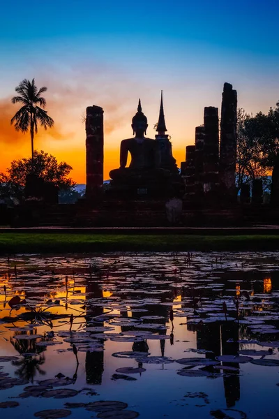 WAT Mahathat Tapınağı'nda Sukhothai Tarih Parkı, Unesco Dünya Mirası Tayland — Stok fotoğraf