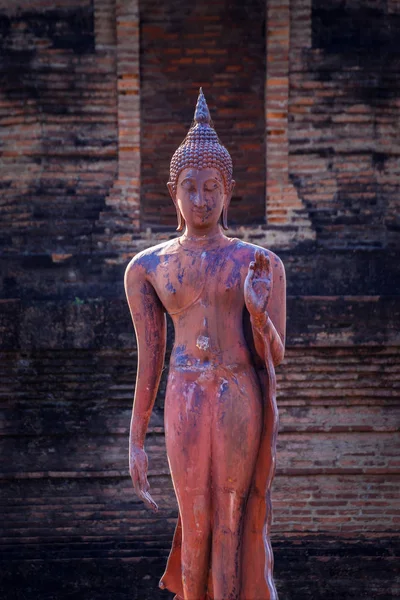 Wat Sa Si Temple nel distretto di Sukhothai Historical Park, patrimonio mondiale dell'UNESCO in Thailandia — Foto Stock