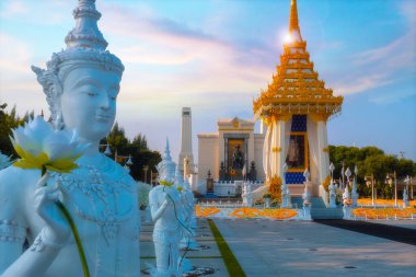 Majestelerine geç Kral Bhumibol Adulyadej Kraliyet krematoryum kopyası ben Park Kral Rama Kraliyet cenaze için inşa