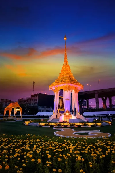 A réplica do crematório real de Sua Majestade falecido Rei Bhumibol Adulyadej — Fotografia de Stock