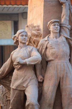 1976 'da vefat eden Çin Komünist Partisi Başkanı Mao Zedong' un son dinlenme yeri olan Başkan Mao 'nun Anıt Salonu' ndaki insanların anıtı.