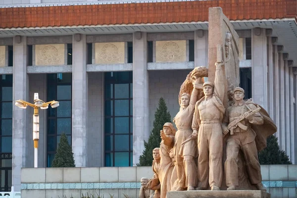 Monument\'s of people at Memorial Hall of Chairman Mao, the final resting place of Mao Zedong, Chairman of the Communist Party of China who passed away in 1976