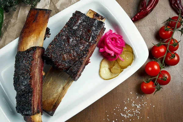 Top View Delicious Appetizing Smoked Grilled Beef Ribs Barbecue Ribs — Stock Photo, Image
