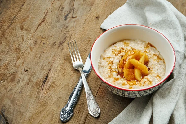 Una Colazione Deliziosa Salutare Farina Avena Nel Latte Con Banane — Foto Stock