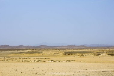 Mısır'da günbatımı Sandy çöl