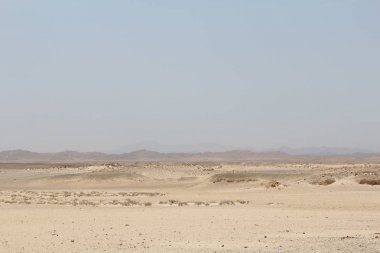 Mısır'da günbatımı Sandy çöl