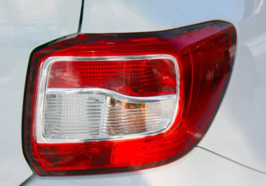 Dış arka fener sağ Renault Logan. 