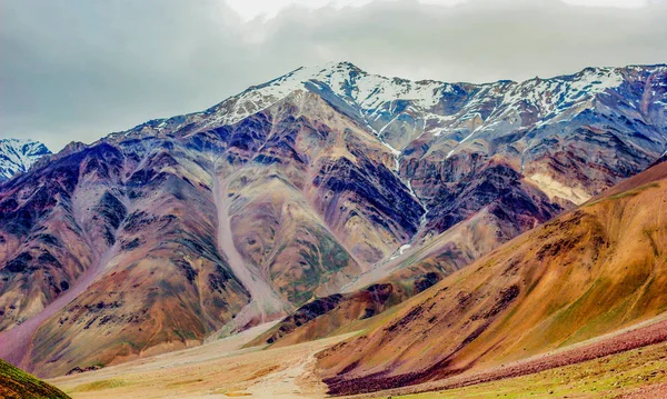 Chandra taal, oder chandra tal ist ein See im Spiti-Teil des Lahul und Spiti-Bezirks von Himachal Pradesh. — Stockfoto