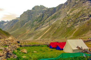 Chandra Taal veya Chandra Tal, Himachal Pradesh 'in Lahul ve Spiti bölgesinde yer alan bir göldür..