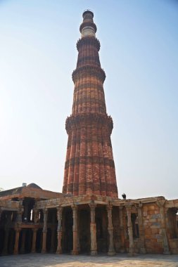 Qutub Minar Kulesi, Yeni Delhi, Hindistan. Unesco Dünya Mirası