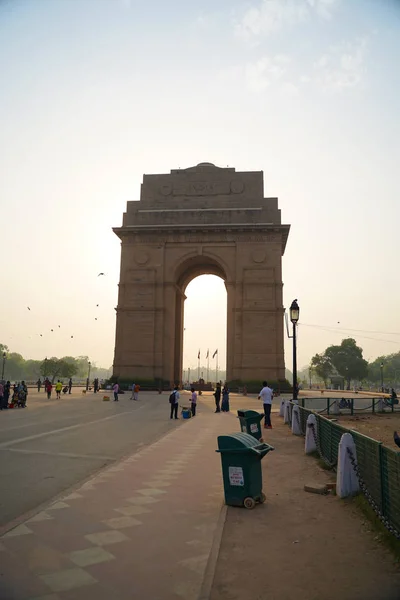 O Portão da Índia é um memorial de guerra localizado no Rajpath — Fotografia de Stock