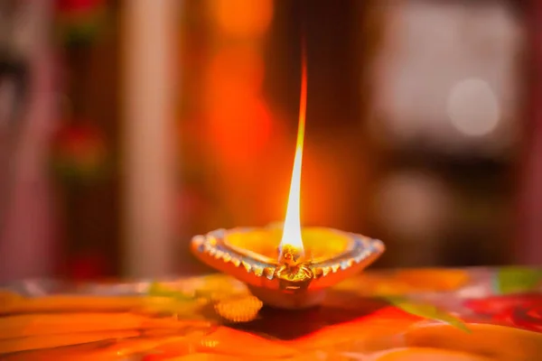 Deepawali is the Hindu festival of lights — Stock Photo, Image