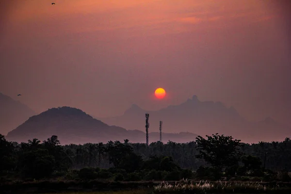 Schöne Aussicht auf Sonnenaufgang und Sonnenuntergang in Indien — Stockfoto