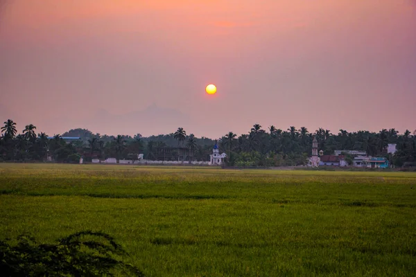 Hermosa vista al amanecer y al sol en la India —  Fotos de Stock