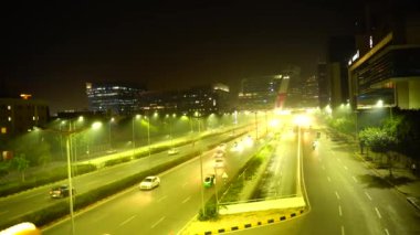 Gurgaon, Yeni Delhi 'nin güneybatısında, Kuzey Hindistan' da bir şehirdir. Mali ve teknolojik merkez olarak bilinir..