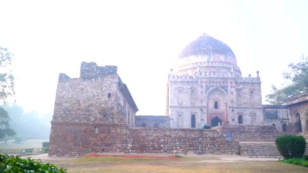 Lodi Gardens Lodhi Gardens Parque Urbano Situado Nueva Delhi India — Vídeos de Stock