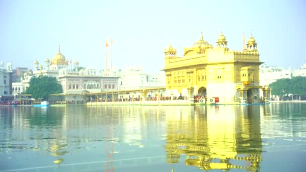 Χρυσός Ναός Στο Αμρίτσαρ Πουντζάμπ Ινδία Πιο Ιερή Εικόνα Και — Αρχείο Βίντεο