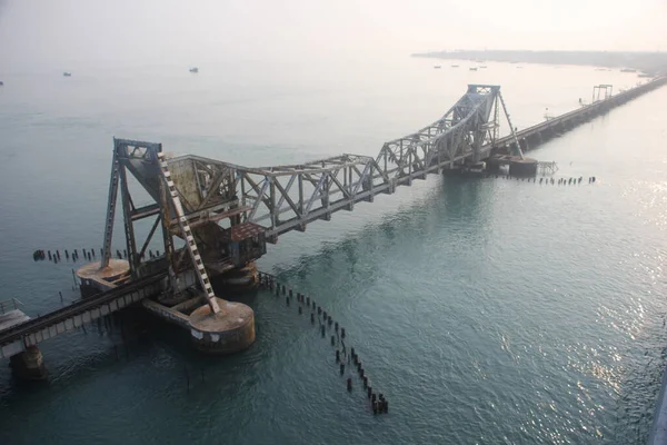 Pont Pamban Est Pont Ferroviaire Qui Relie Ville Mandapam Inde — Photo