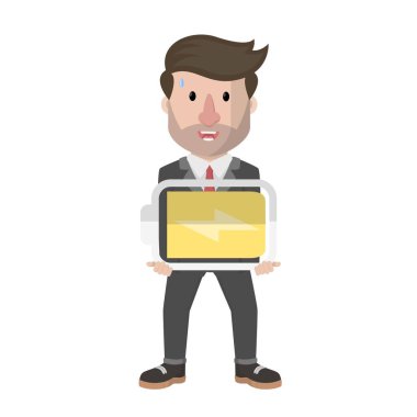 İşçi şarj bataryası taşıyor.