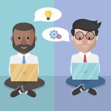 İki işadamı bir şey tartışıyor.